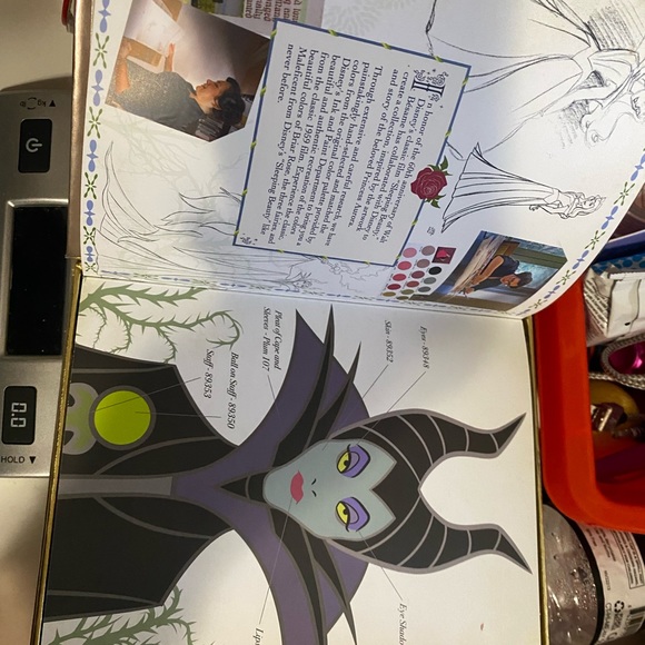 Bésame cosmetics - Picture 6 of 9